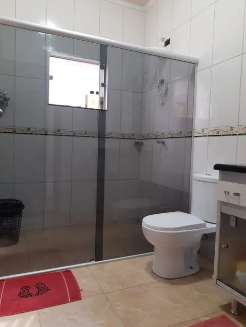 Foto 2 de Chácara com 5 quartos à venda, 550m2 em Roseira - SP