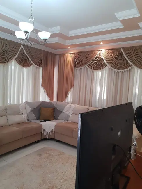 Foto 4 de Chácara com 5 quartos à venda, 550m2 em Roseira - SP