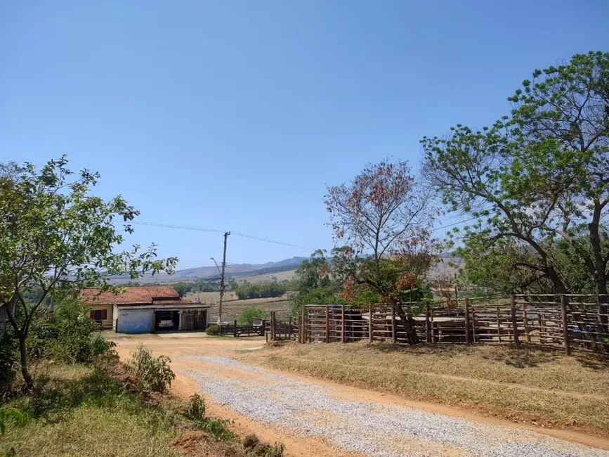 Foto 1 de Chácara à venda, 5140m2 em Goiabal, Pindamonhangaba - SP