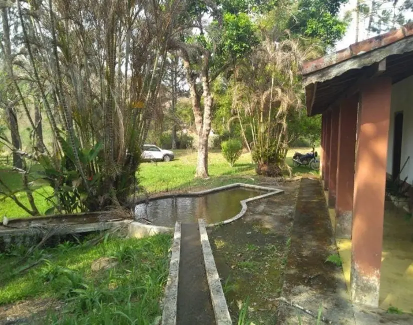 Foto 2 de Chácara com 3 quartos à venda, 120m2 em Cunha - SP