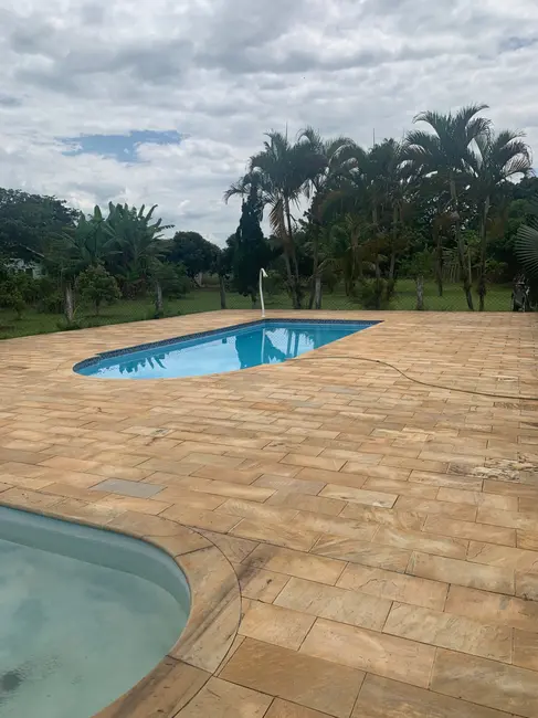 Foto 4 de Chácara com 2 quartos à venda, 230m2 em Mandú, Pindamonhangaba - SP