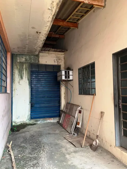 Sala Comercial à venda, 760m2 em Jardim Rosely, Pindamonhangaba - SP - imagem 8 Foto 8 de Sala Comercial à venda, 760m2 em Jardim Rosely, Pindamonhangaba - SP