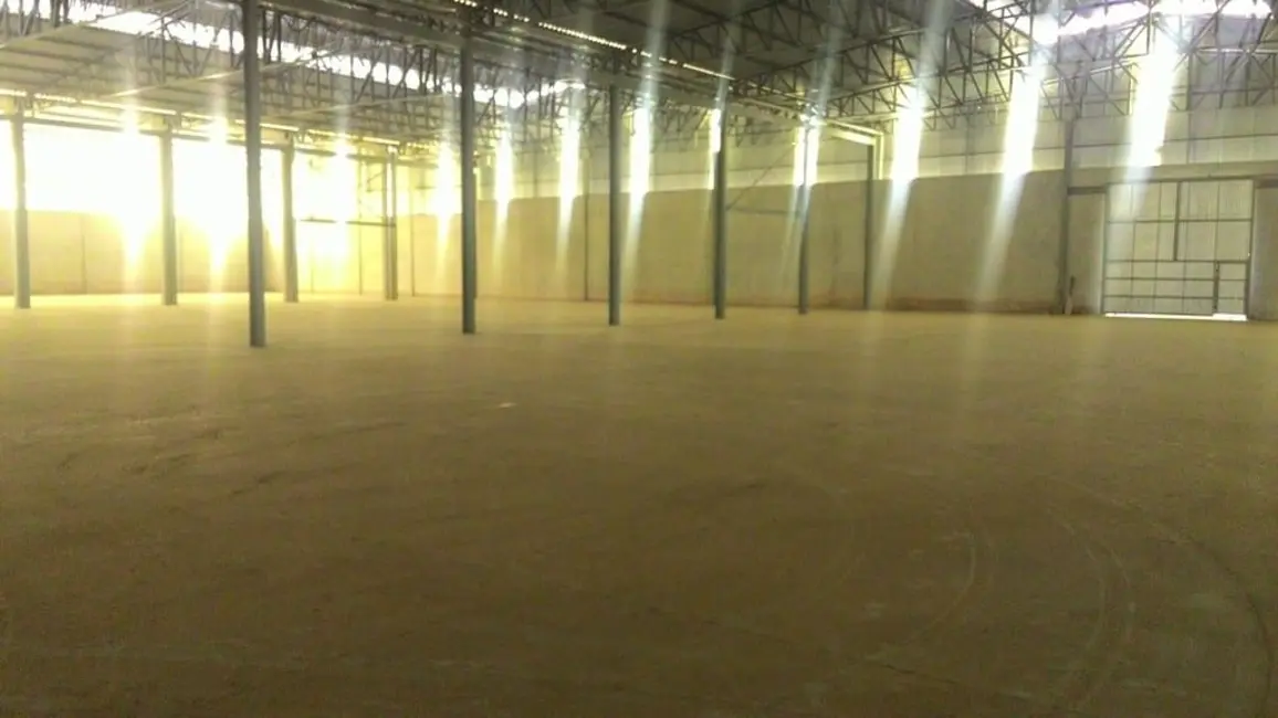 Foto 3 de Armazém / Galpão para alugar, 6500m2 em Residencial e Comercial Cidade Jardim, Pindamonhangaba - SP