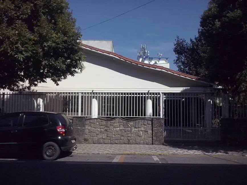 Foto 1 de Casa com 5 quartos à venda, 500m2 em Centro, Pindamonhangaba - SP