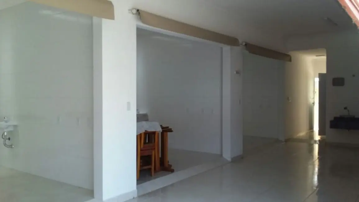 Foto 6 de Loja para alugar, 17m2 em Pindamonhangaba - SP