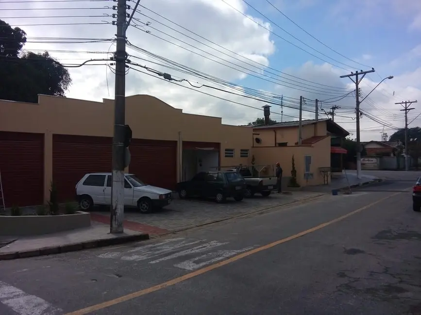 Foto 1 de Loja para alugar, 17m2 em Pindamonhangaba - SP