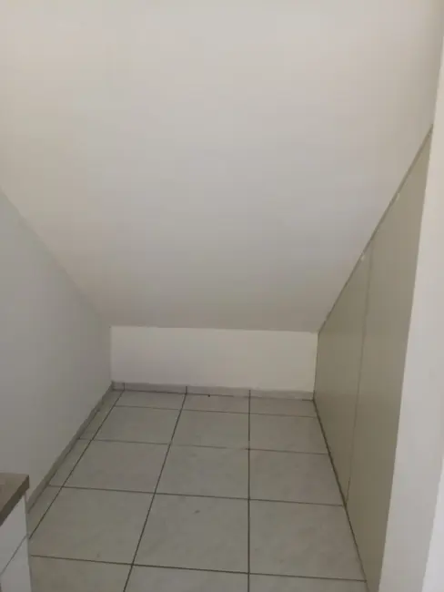 Foto 5 de Sala Comercial para alugar, 70m2 em Jardim Cristina, Pindamonhangaba - SP