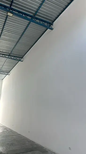Foto 2 de Armazém / Galpão com 1 quarto à venda, 125m2 em Pindamonhangaba - SP