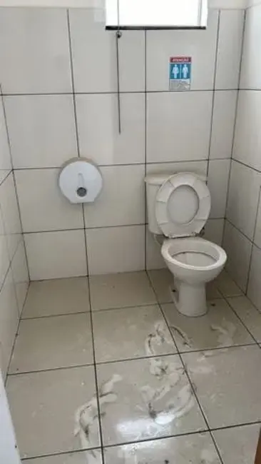 Armazém / Galpão com 1 quarto à venda, 125m2 em Pindamonhangaba - SP - imagem 5 Foto 5 de Armazém / Galpão com 1 quarto à venda, 125m2 em Pindamonhangaba - SP