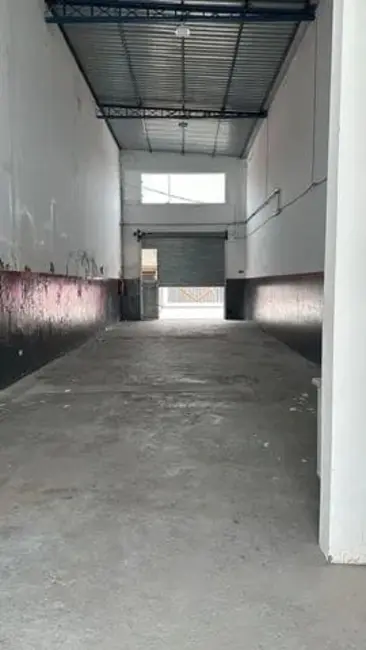 Armazém / Galpão com 1 quarto à venda, 125m2 em Pindamonhangaba - SP - imagem 8 Foto 8 de Armazém / Galpão com 1 quarto à venda, 125m2 em Pindamonhangaba - SP