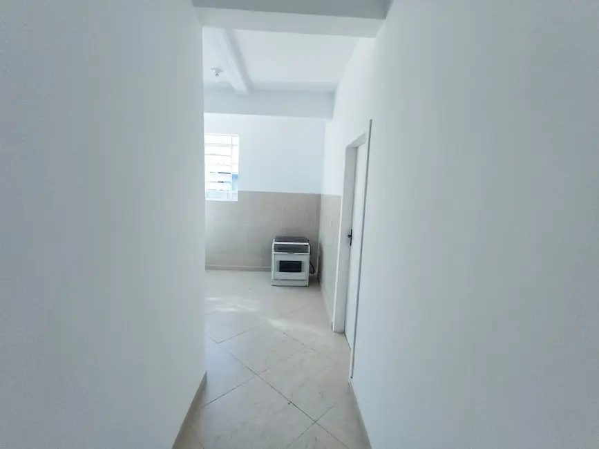 Foto 2 de Sala Comercial com 1 quarto para alugar, 32m2 em Vila São Geraldo, Taubate - SP