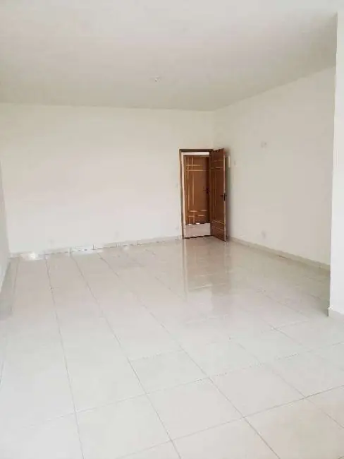 Foto 5 de Sala Comercial à venda, 400m2 em Pindamonhangaba - SP