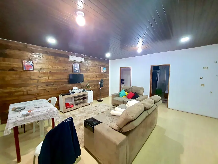 Armazém / Galpão para alugar, 832m2 em Moreira César, Pindamonhangaba - SP - imagem 7 Foto 7 de Armazém / Galpão para alugar, 832m2 em Moreira César, Pindamonhangaba - SP