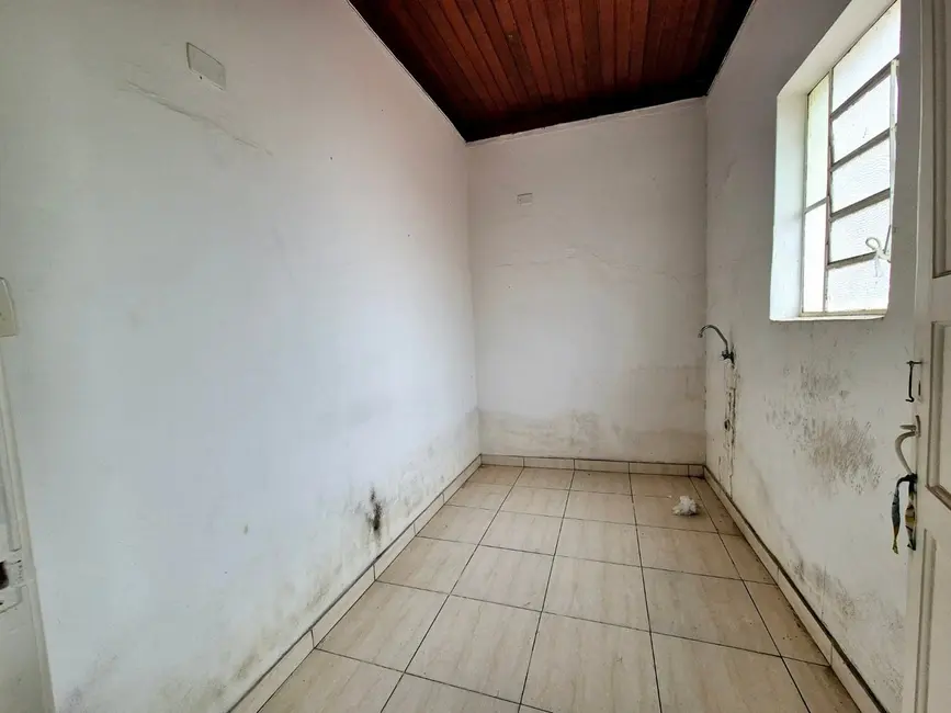 Foto 5 de Casa à venda e para alugar, 248m2 em Centro, Pindamonhangaba - SP