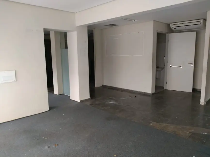 Foto 1 de Sala Comercial à venda, 320m2 em Centro, Pindamonhangaba - SP