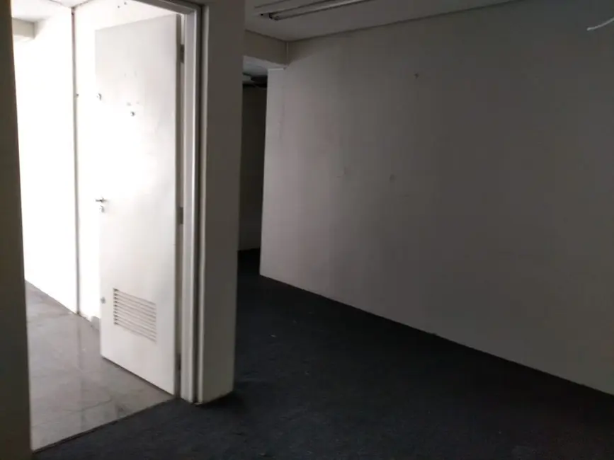 Foto 4 de Sala Comercial à venda, 320m2 em Centro, Pindamonhangaba - SP