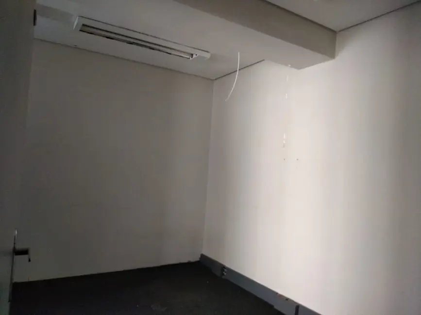 Foto 2 de Sala Comercial à venda, 320m2 em Centro, Pindamonhangaba - SP