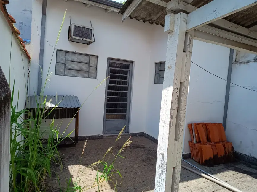 Foto 2 de Casa para alugar, 210m2 em Centro, Taubate - SP
