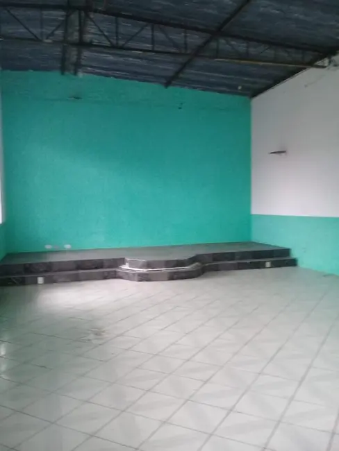 Foto 2 de Armazém / Galpão à venda, 240m2 em Vila Rica, Pindamonhangaba - SP