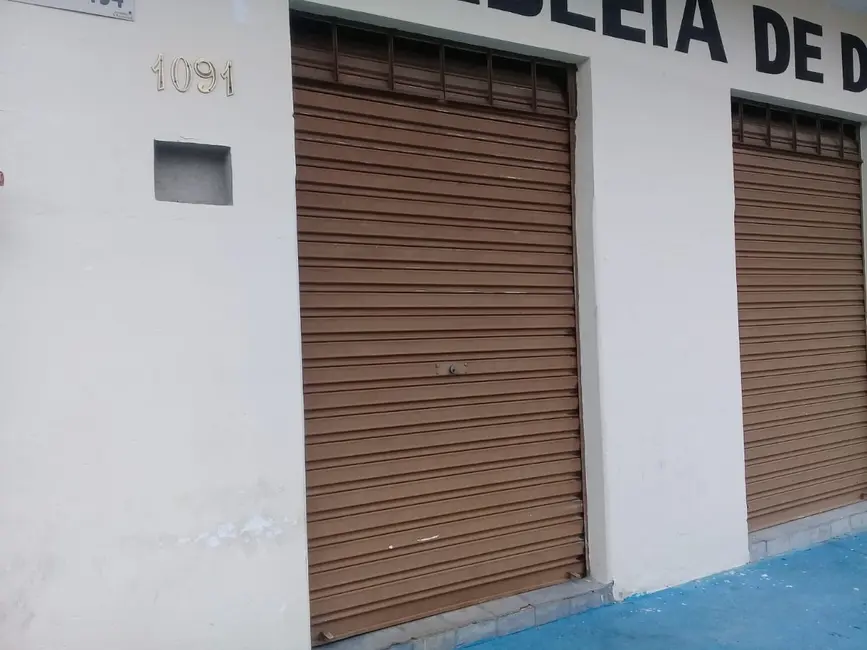 Armazém / Galpão à venda, 240m2 em Vila Rica, Pindamonhangaba - SP - imagem 6 Foto 6 de Armazém / Galpão à venda, 240m2 em Vila Rica, Pindamonhangaba - SP