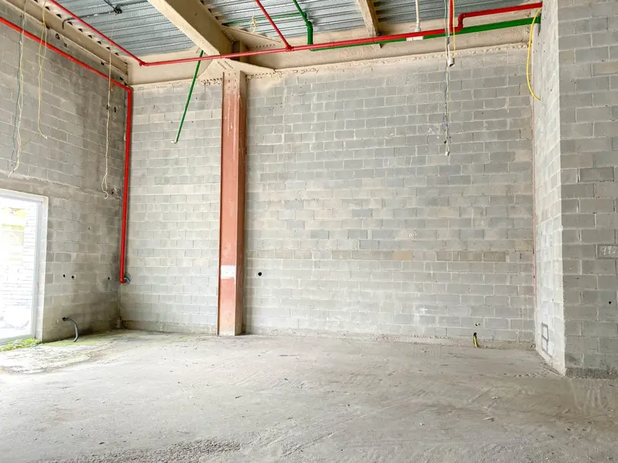 Loja para alugar, 293m2 em Centro, Pindamonhangaba - SP - imagem 5 Foto 5 de Loja para alugar, 293m2 em Centro, Pindamonhangaba - SP