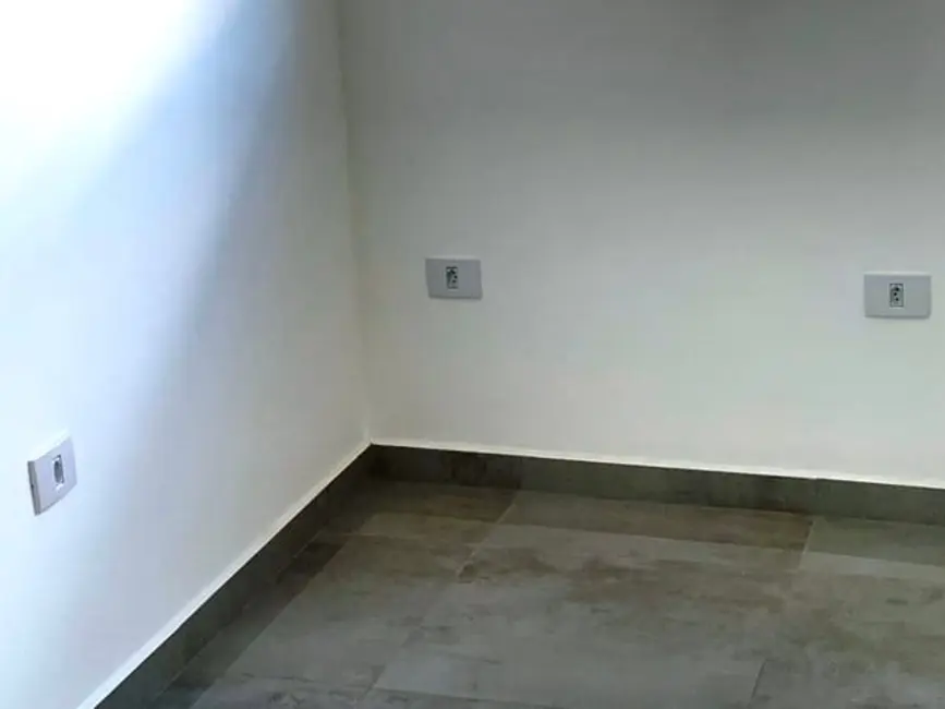 Foto 7 de Sala Comercial para alugar, 10m2 em Jardim Boa Vista, Pindamonhangaba - SP