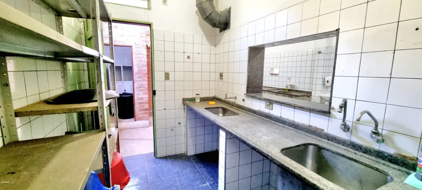 Foto 16 de Casa à venda, 287m2 em Santana, Pindamonhangaba - SP