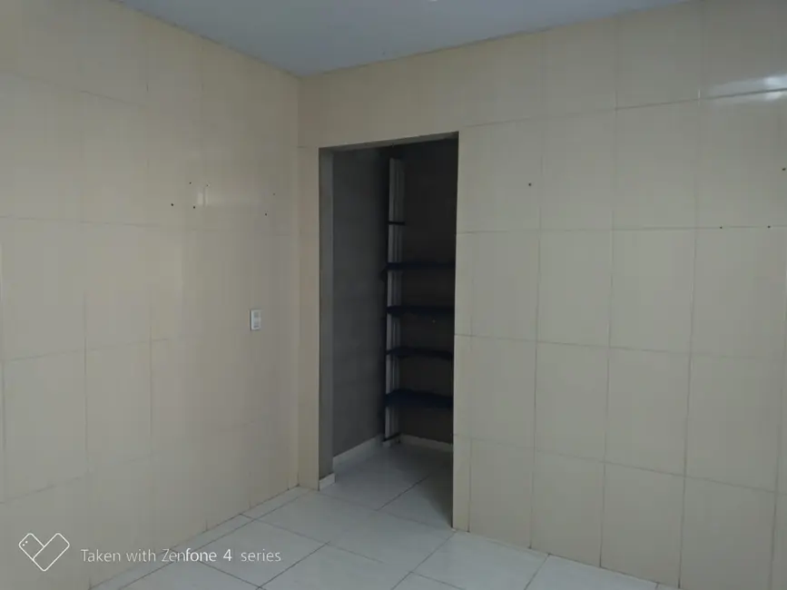Foto 9 de Sala Comercial para alugar, 200m2 em São Gonçalo, Taubate - SP