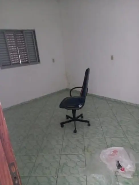Foto 7 de Casa com 4 quartos à venda e para alugar, 250m2 em Taubate - SP