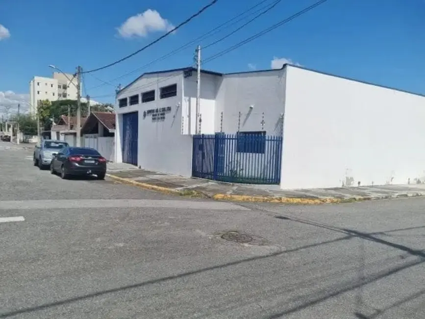 Foto 4 de Armazém / Galpão à venda, 300m2 em Tremembe - SP