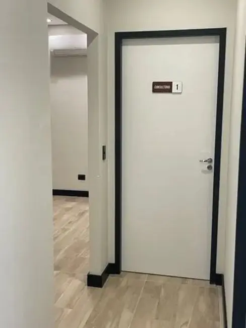 Foto 8 de Sala Comercial para alugar, 68m2 em Parque Senhor do Bonfim, Taubate - SP