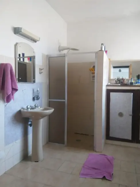 Foto 4 de Casa com 3 quartos para alugar, 350m2 em Centro, Pindamonhangaba - SP