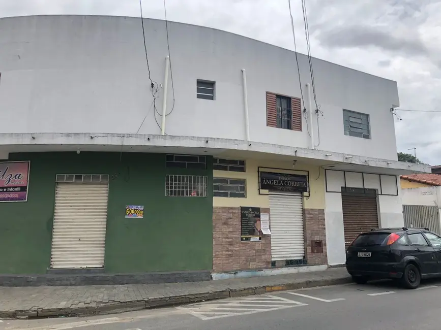 Foto 2 de Sala Comercial com 2 quartos à venda, 140m2 em Maria Áurea, Pindamonhangaba - SP
