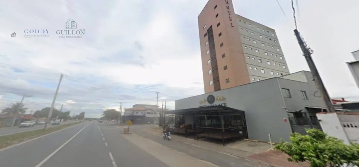 Sala Comercial com 80 quartos à venda e para alugar, 2802m2 em Pindamonhangaba - SP - imagem 3 Foto 3 de Sala Comercial com 80 quartos à venda e para alugar, 2802m2 em Pindamonhangaba - SP