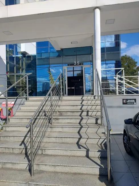 Foto 3 de Sala Comercial à venda, 37m2 em Lavadouro de Areia, Taubate - SP