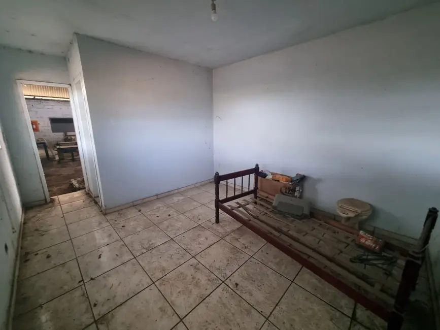 Foto 4 de Armazém / Galpão com 1 quarto para alugar, 1926m2 em Roseira - SP
