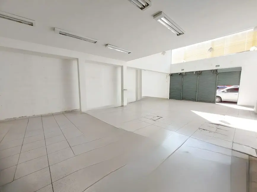 Foto 3 de Sala Comercial para alugar, 375m2 em Centro, Pindamonhangaba - SP