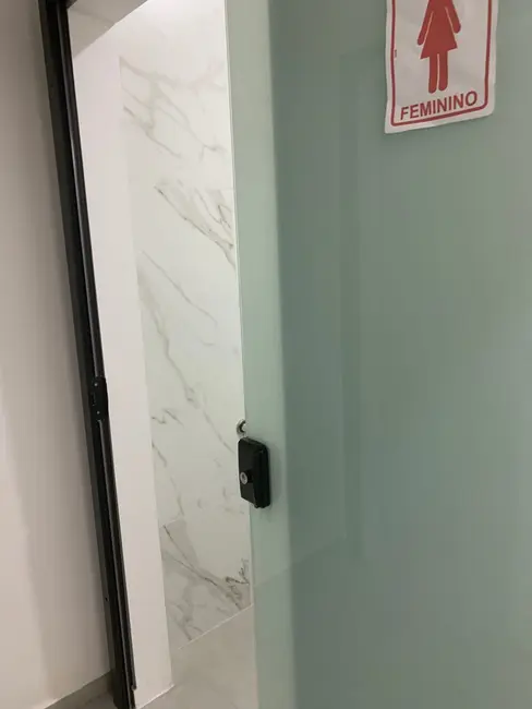 Foto 5 de Sala Comercial para alugar, 10m2 em Centro, Pindamonhangaba - SP