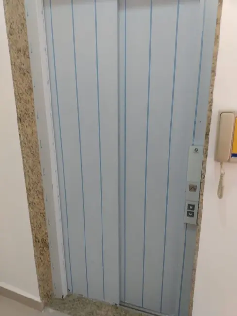 Foto 1 de Sala Comercial para alugar, 43m2 em Centro, Pindamonhangaba - SP