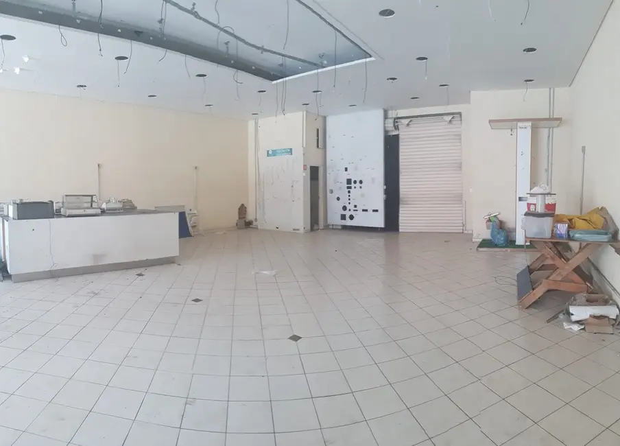 Armazém / Galpão para alugar, 450m2 em Campo do Galvão, Guaratingueta - SP - imagem 7 Foto 7 de Armazém / Galpão para alugar, 450m2 em Campo do Galvão, Guaratingueta - SP