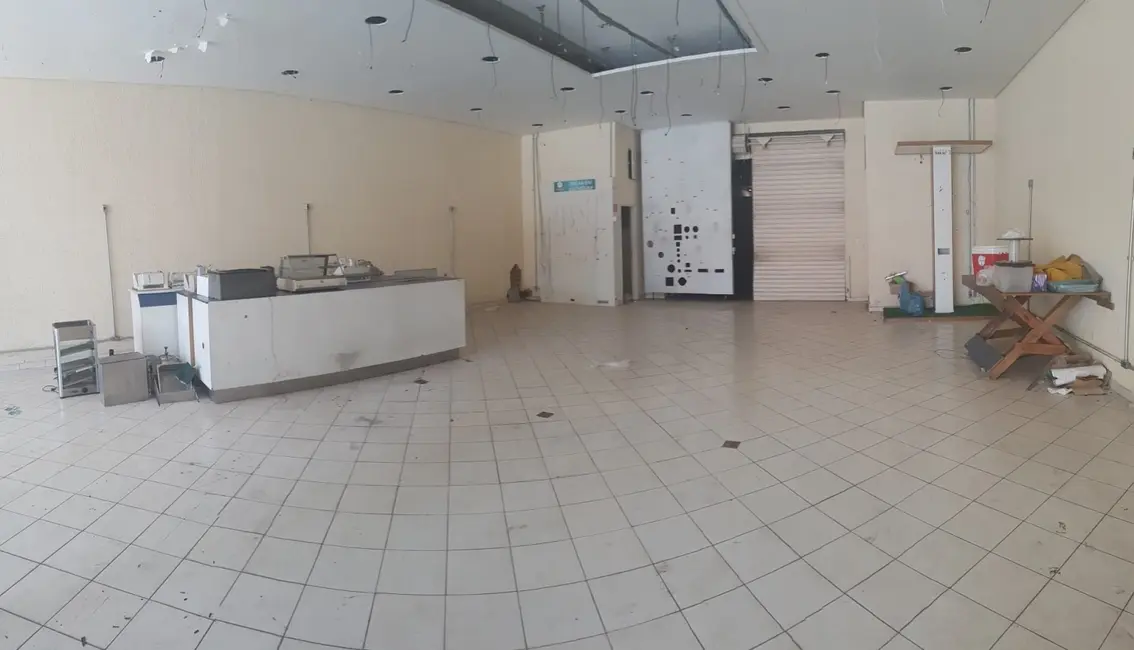 Armazém / Galpão para alugar, 450m2 em Campo do Galvão, Guaratingueta - SP - imagem 6 Foto 6 de Armazém / Galpão para alugar, 450m2 em Campo do Galvão, Guaratingueta - SP