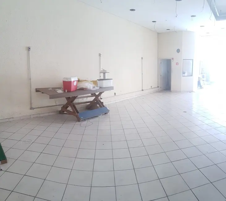 Armazém / Galpão para alugar, 450m2 em Campo do Galvão, Guaratingueta - SP - imagem 9 Foto 9 de Armazém / Galpão para alugar, 450m2 em Campo do Galvão, Guaratingueta - SP