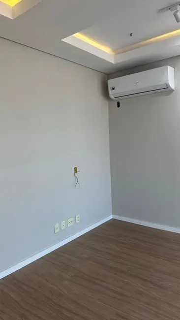 Foto 1 de Sala Comercial para alugar, 37m2 em Centro, Pindamonhangaba - SP