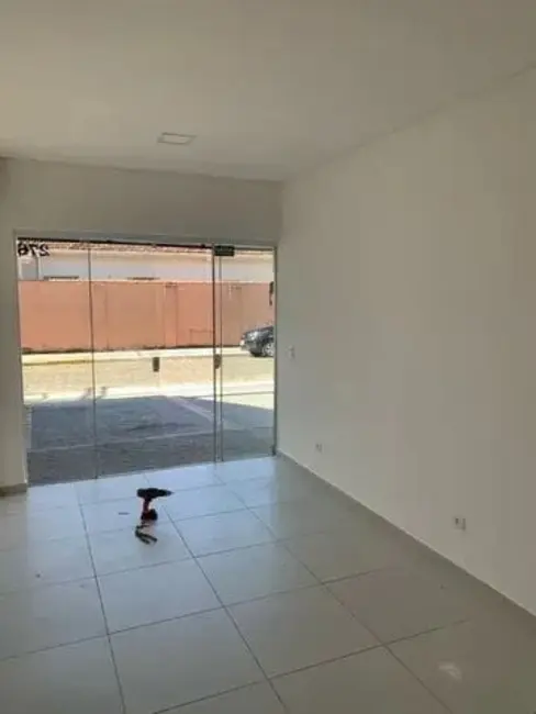 Foto 2 de Loja para alugar, 18m2 em Centro, Tremembe - SP