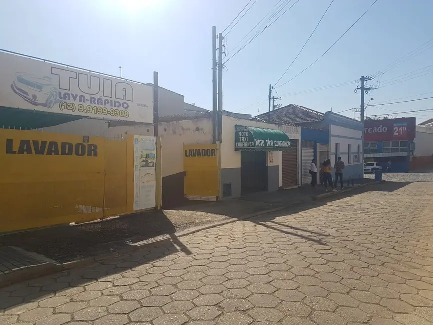 Foto 6 de Casa à venda, 380m2 em Centro, Guaratingueta - SP