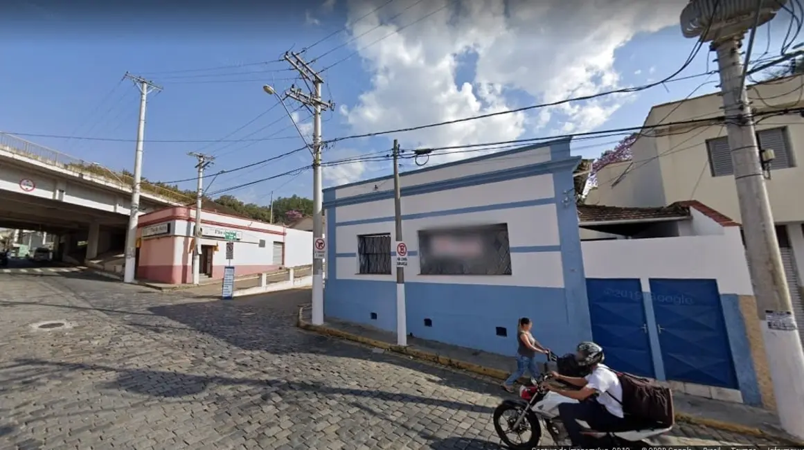 Foto 1 de Casa à venda, 380m2 em Centro, Guaratingueta - SP