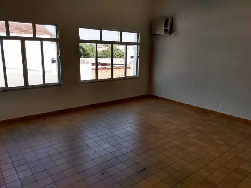 Foto 3 de Sala Comercial para alugar, 200m2 em Pindamonhangaba - SP