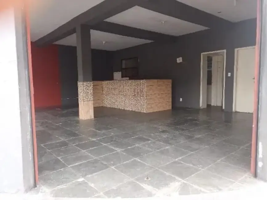 Sala Comercial à venda e para alugar, 150m2 em Santana, Pindamonhangaba - SP - imagem 3 Foto 3 de Sala Comercial à venda e para alugar, 150m2 em Santana, Pindamonhangaba - SP