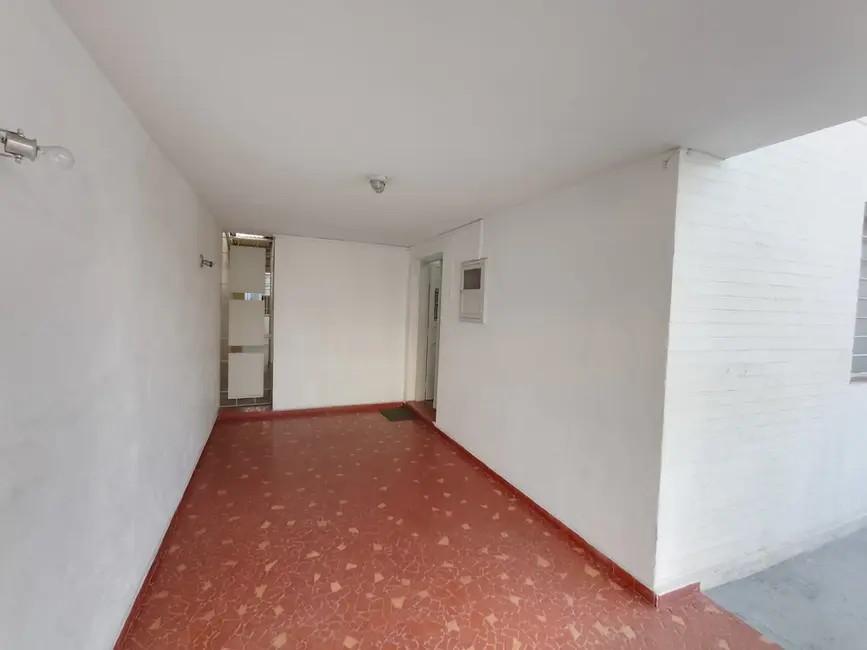 Foto 8 de Casa para alugar, 183m2 em Jardim das Nações, Taubate - SP