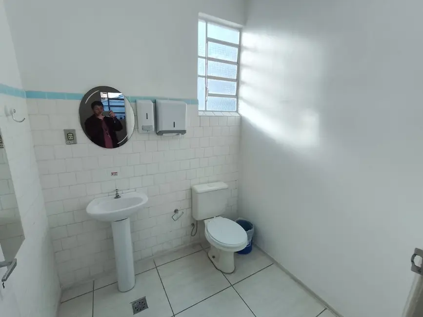 Foto 4 de Casa para alugar, 183m2 em Jardim das Nações, Taubate - SP